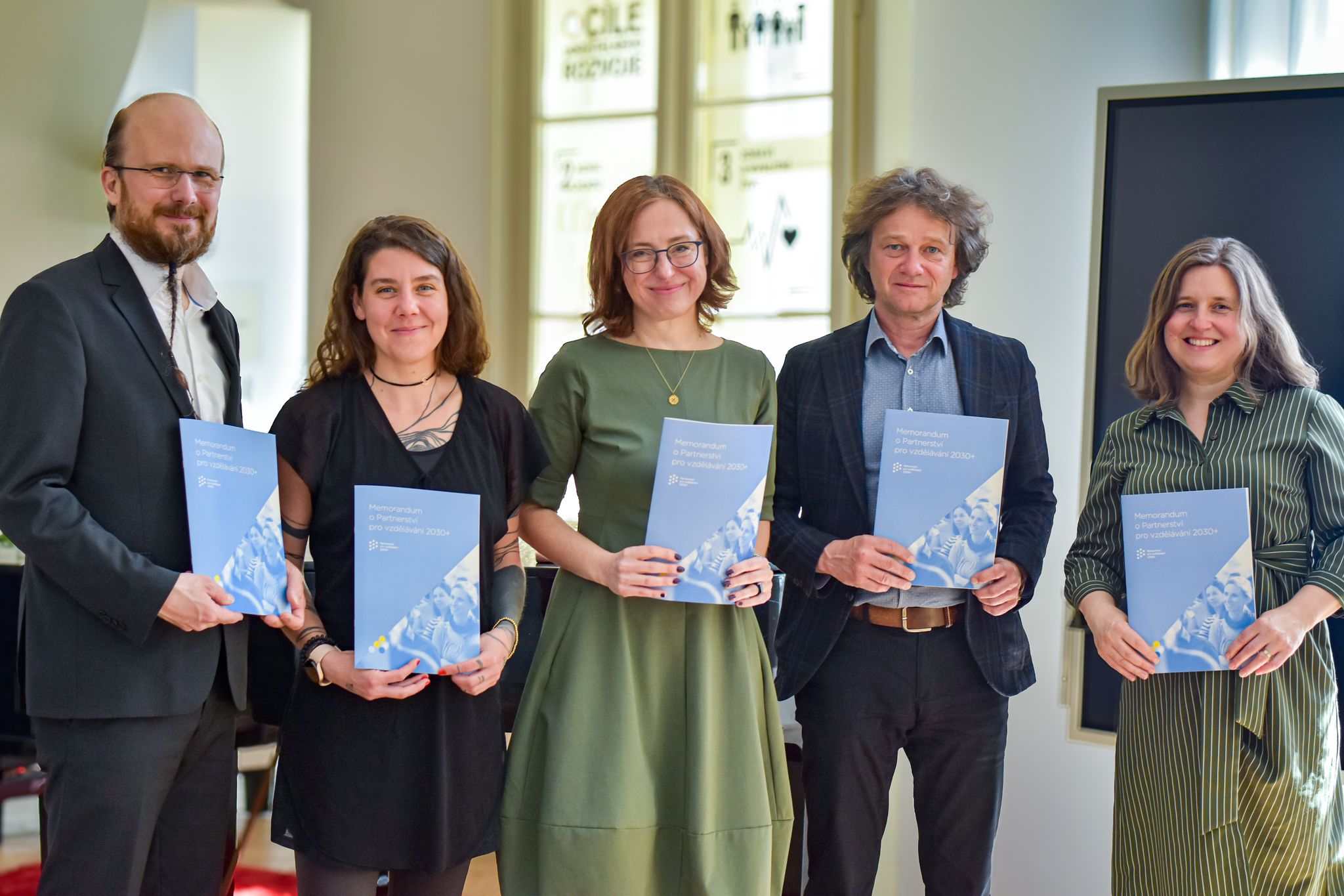 Partnerství pro vzdělávání 2030+ vítá nové partnery: AI dětem a Asociaci dobrovolných svazků obcí